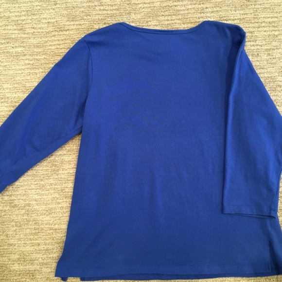 Quacker Factory Blue Christmas Top Size L - Picture 8 of 8